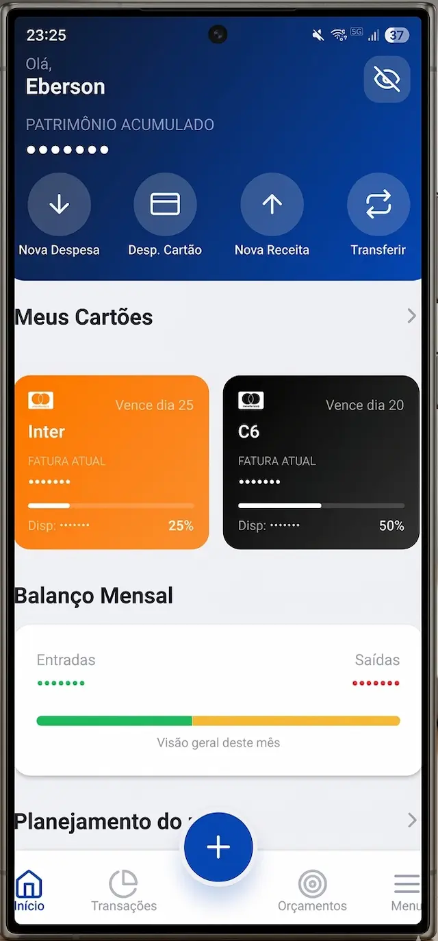 Interface do Dashboard do aplicativo FinApp rodando em um smartphone
